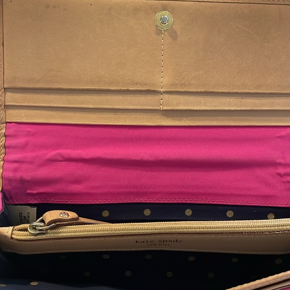Kaye Spade Wallet - Picture 7 of 8